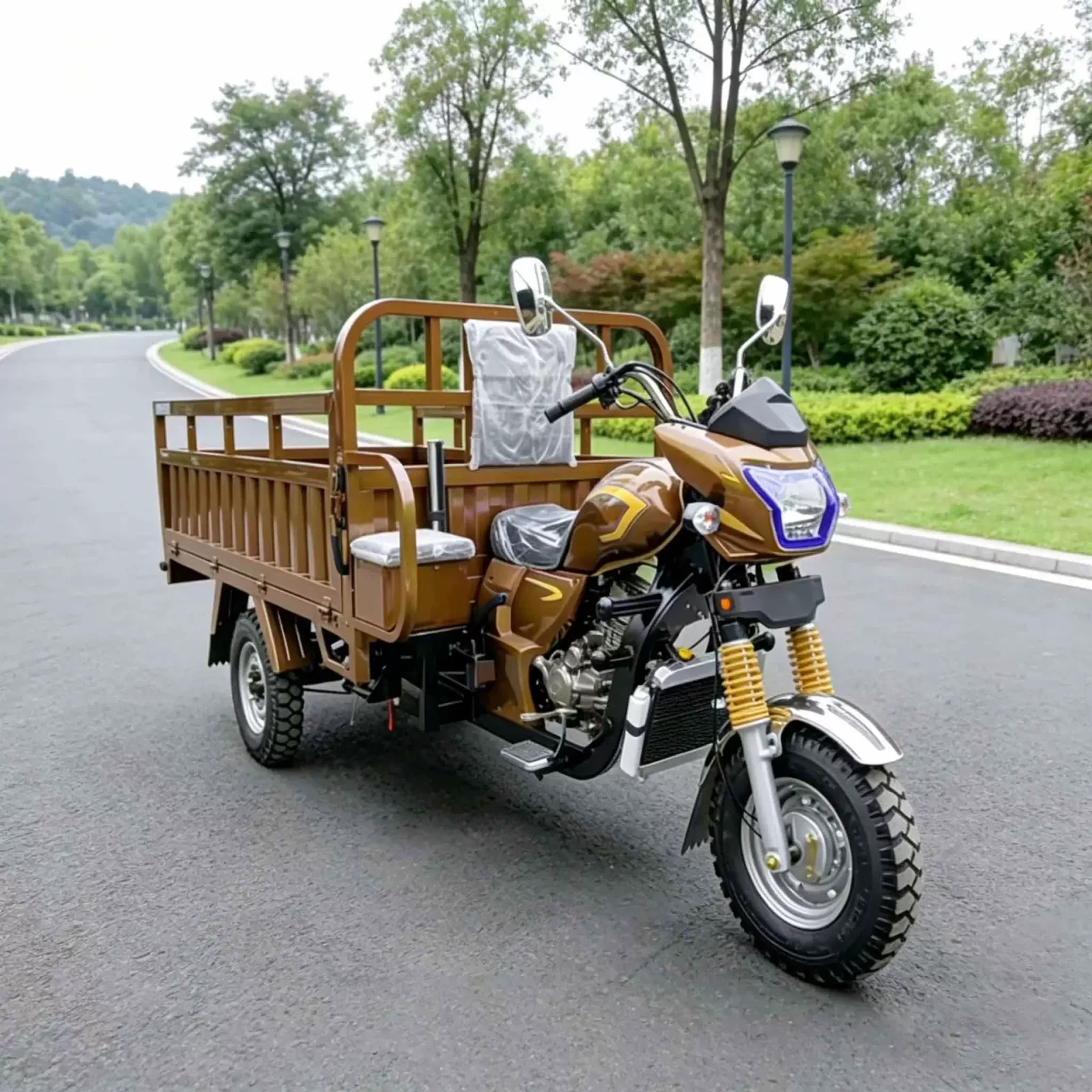 TRIVARO Fuel Cargo Trike for Export, 1 Seat — Model THREE-WHEEL-MOTORCYCLE