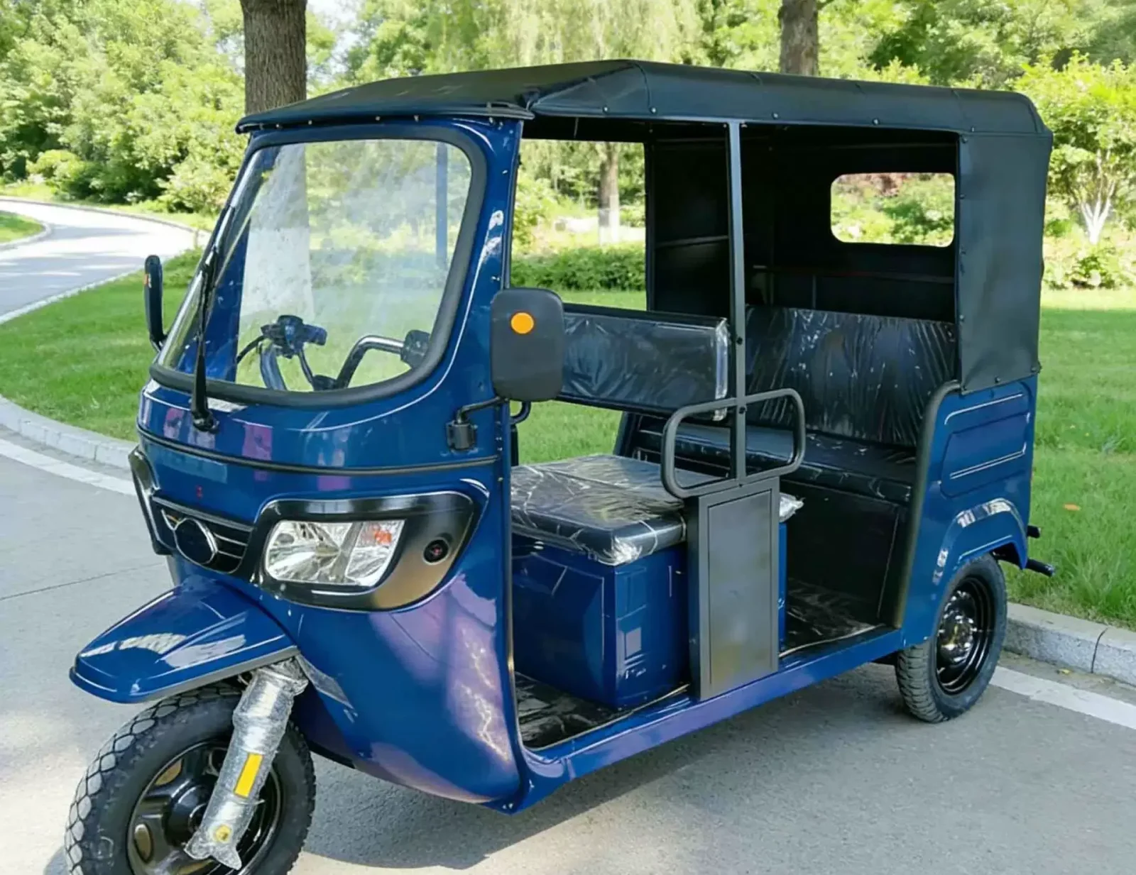 TRIVARO Fuel Passenger Trike for Export — Model TRV-13894998