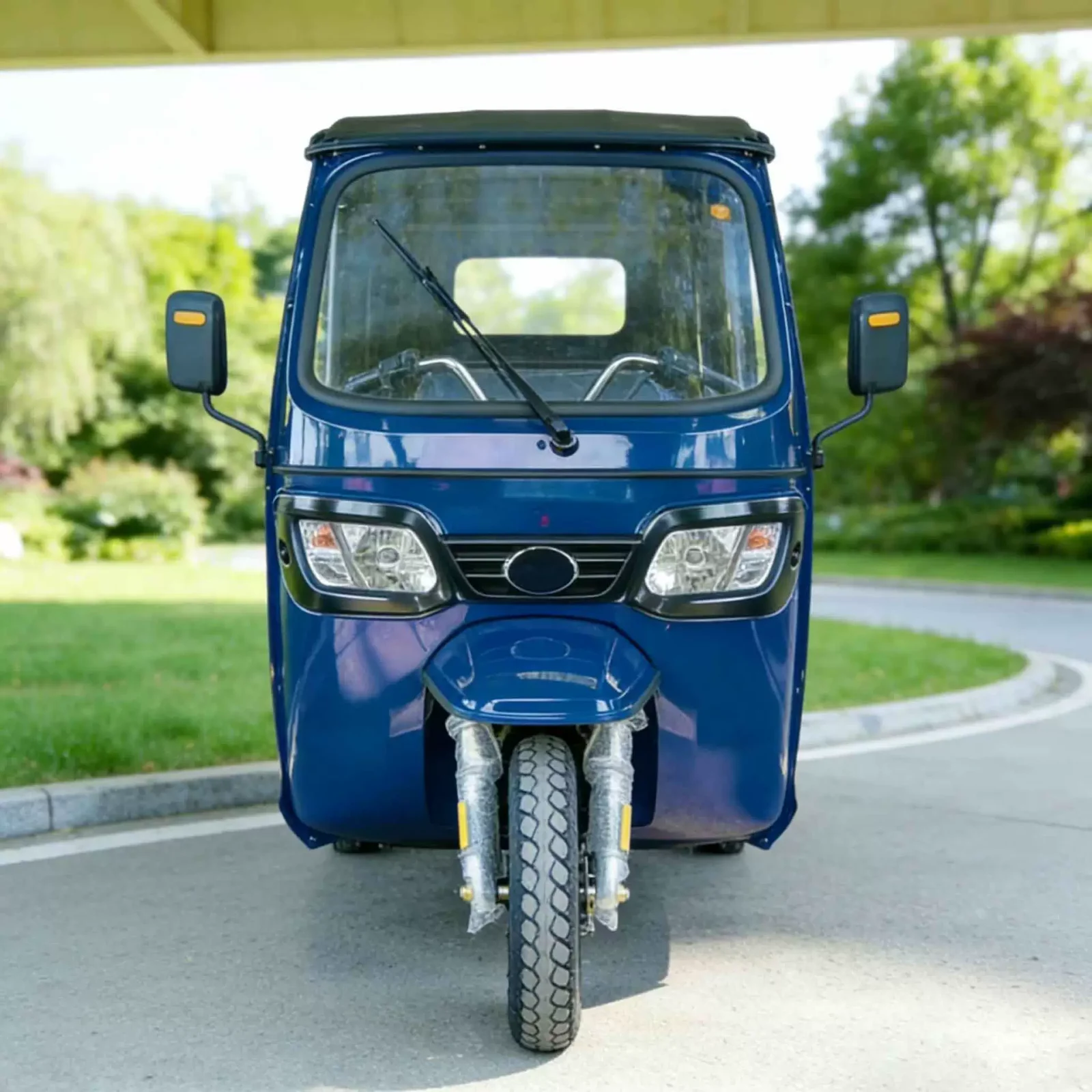 TRIVARO Fuel Passenger Trike for Export — Model TRV-39738330