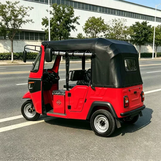 TRIVARO Fuel Passenger Trike for Export — Model LB-ZK3WX