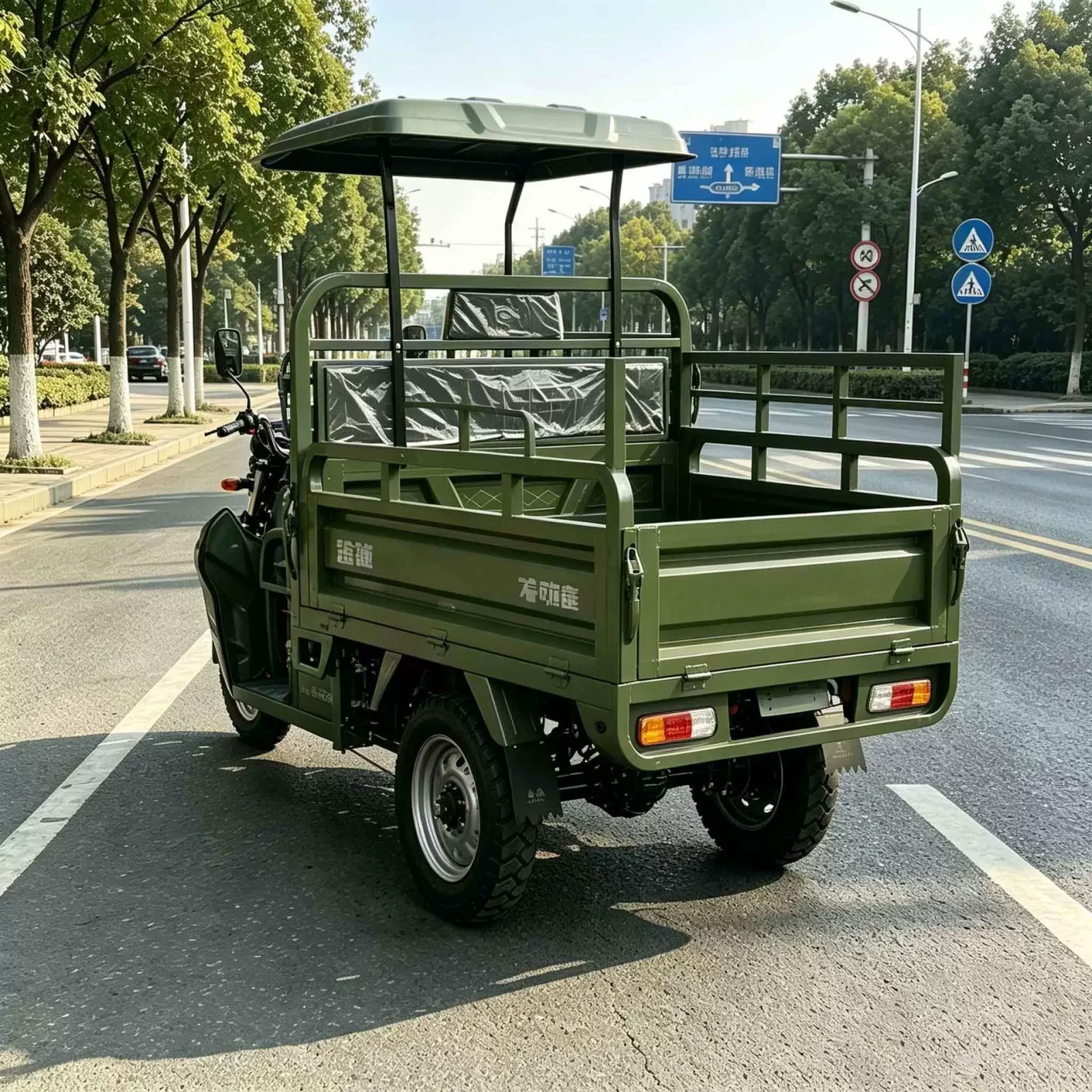 TRIVARO Fuel Passenger Trike Dump — Model TRV-27847536