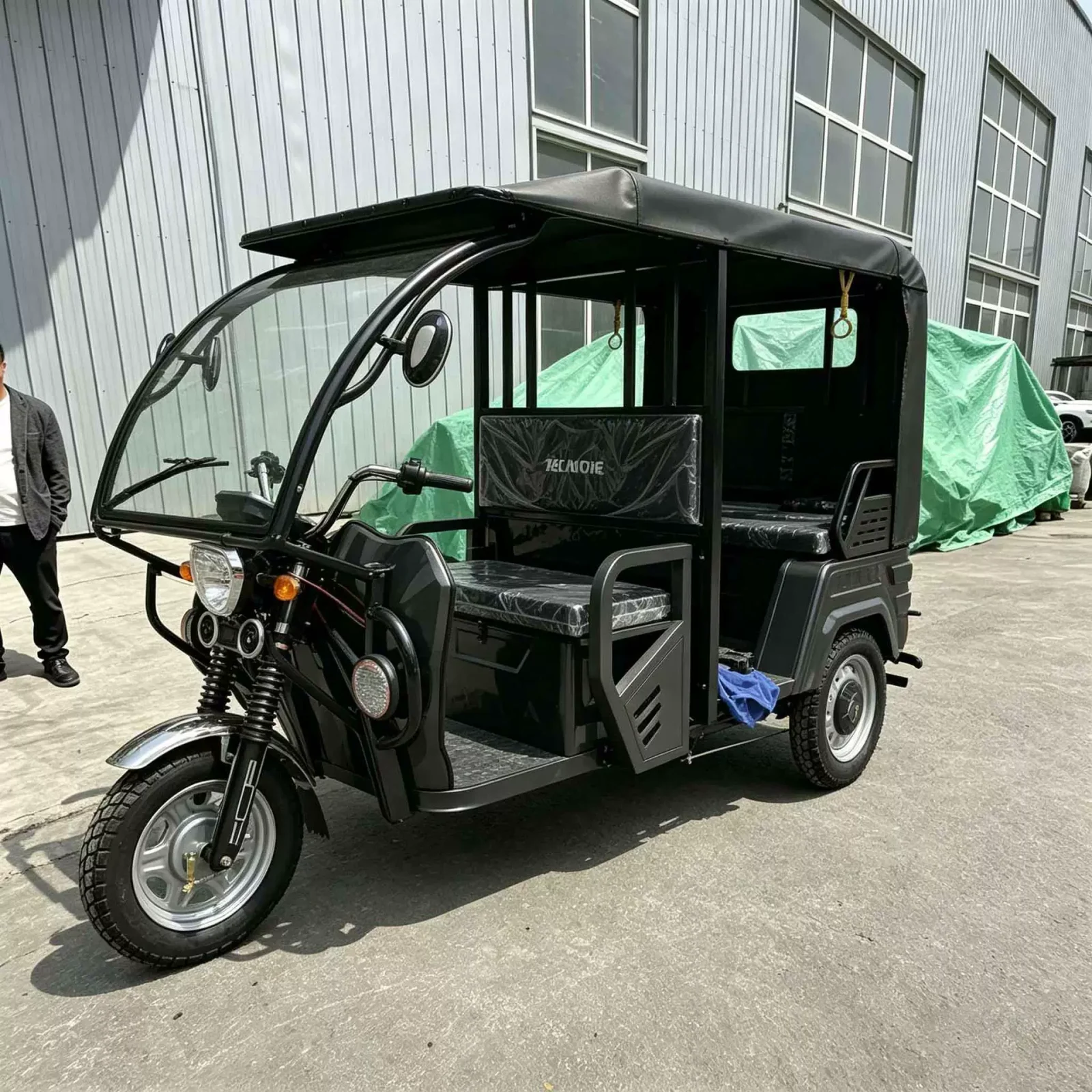 TRIVARO Fuel Passenger Trike for Export — Model TRV-65191278