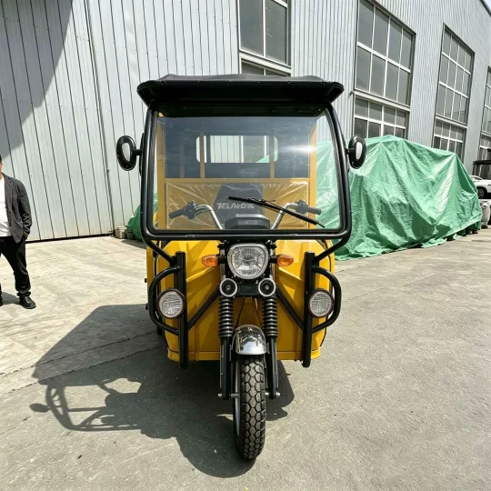 TRIVARO Fuel Passenger Trike for Export — Model TRV-83631557