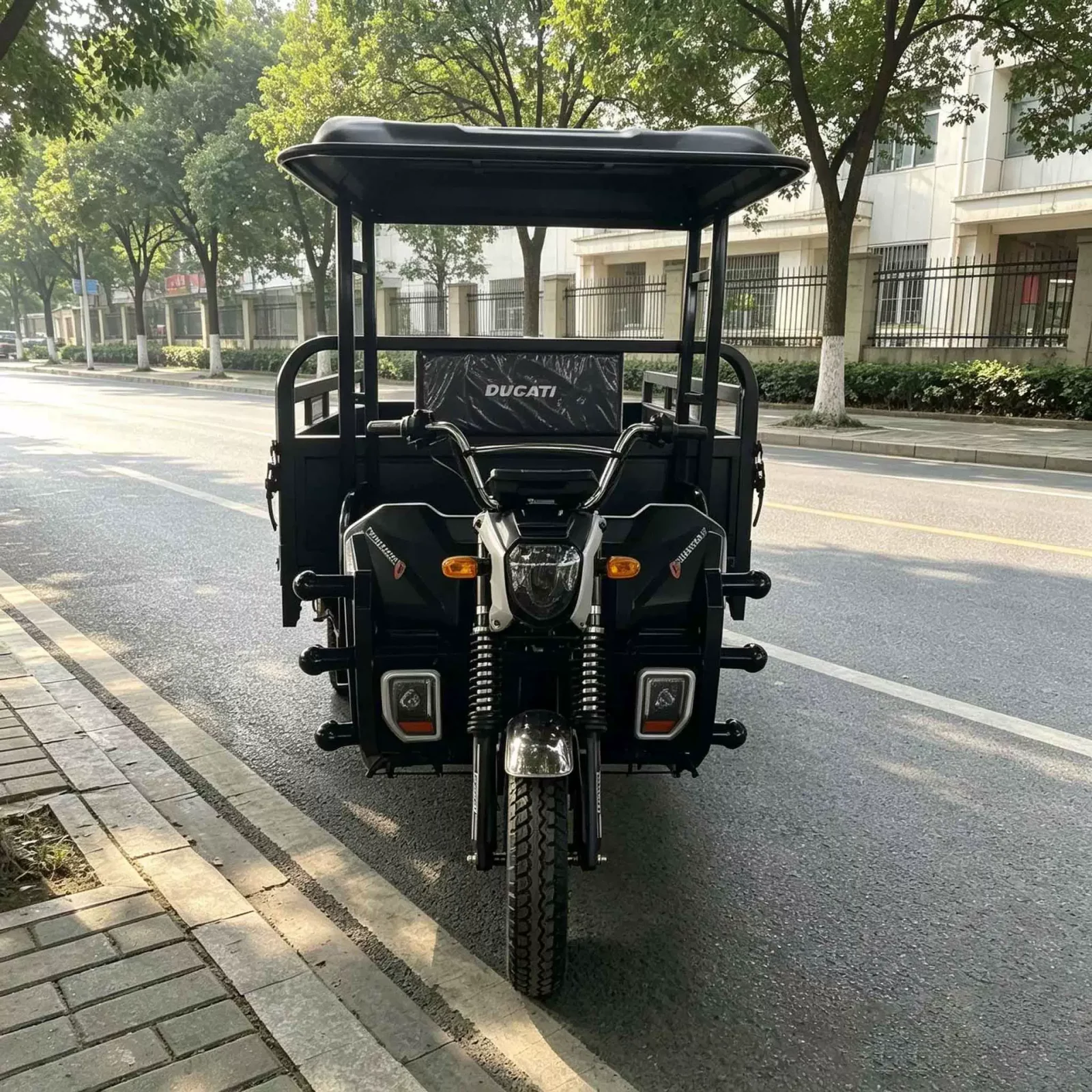 TRIVARO Fuel Cargo Trike for Export, 1 Seat — Model TRV-84919865