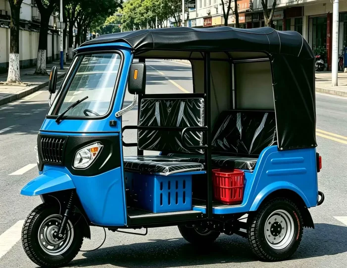 TRIVARO Fuel Passenger Trike for Export — Model JS150ZH