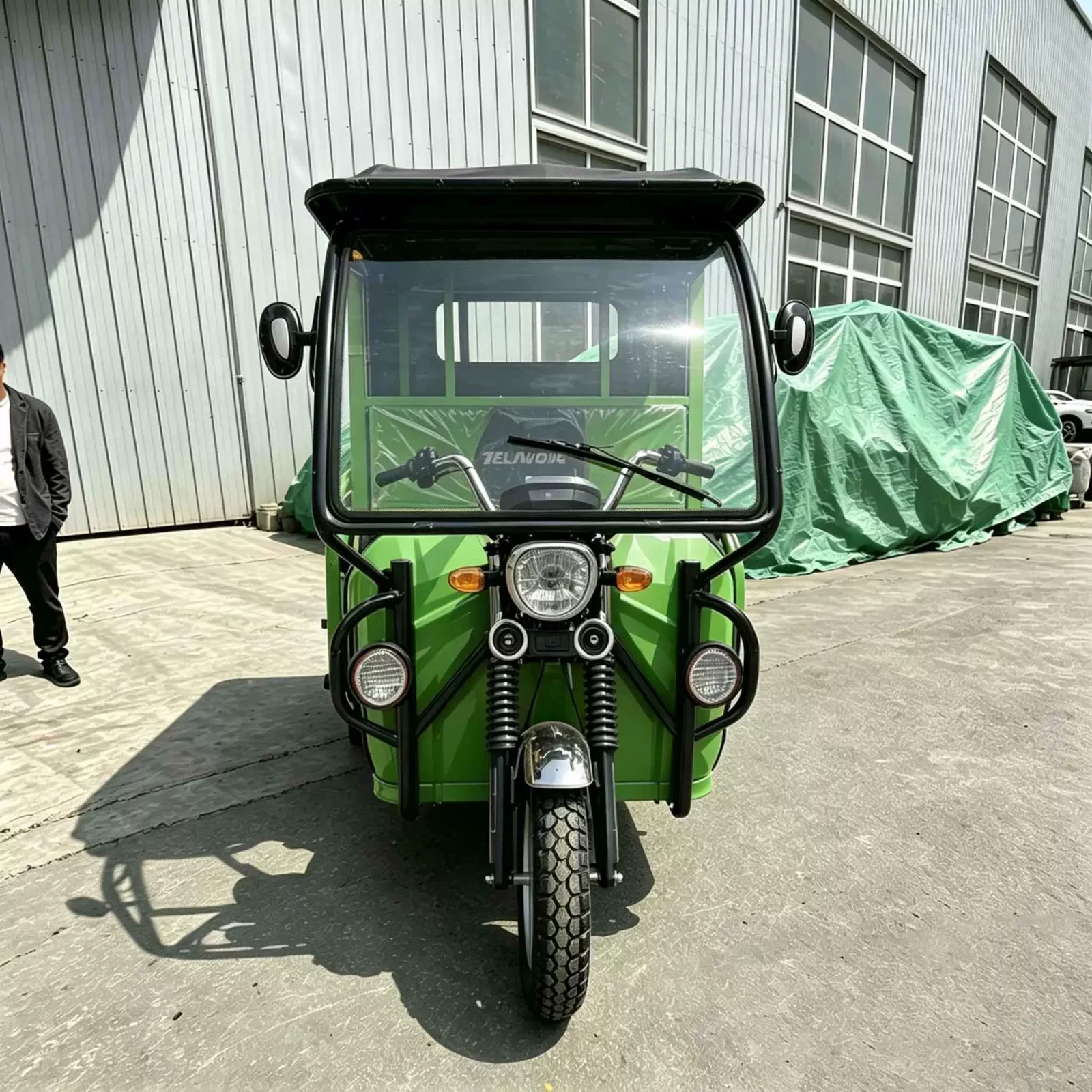 TRIVARO 300cc Passenger Trike 1000kg Payload — Model 163ML