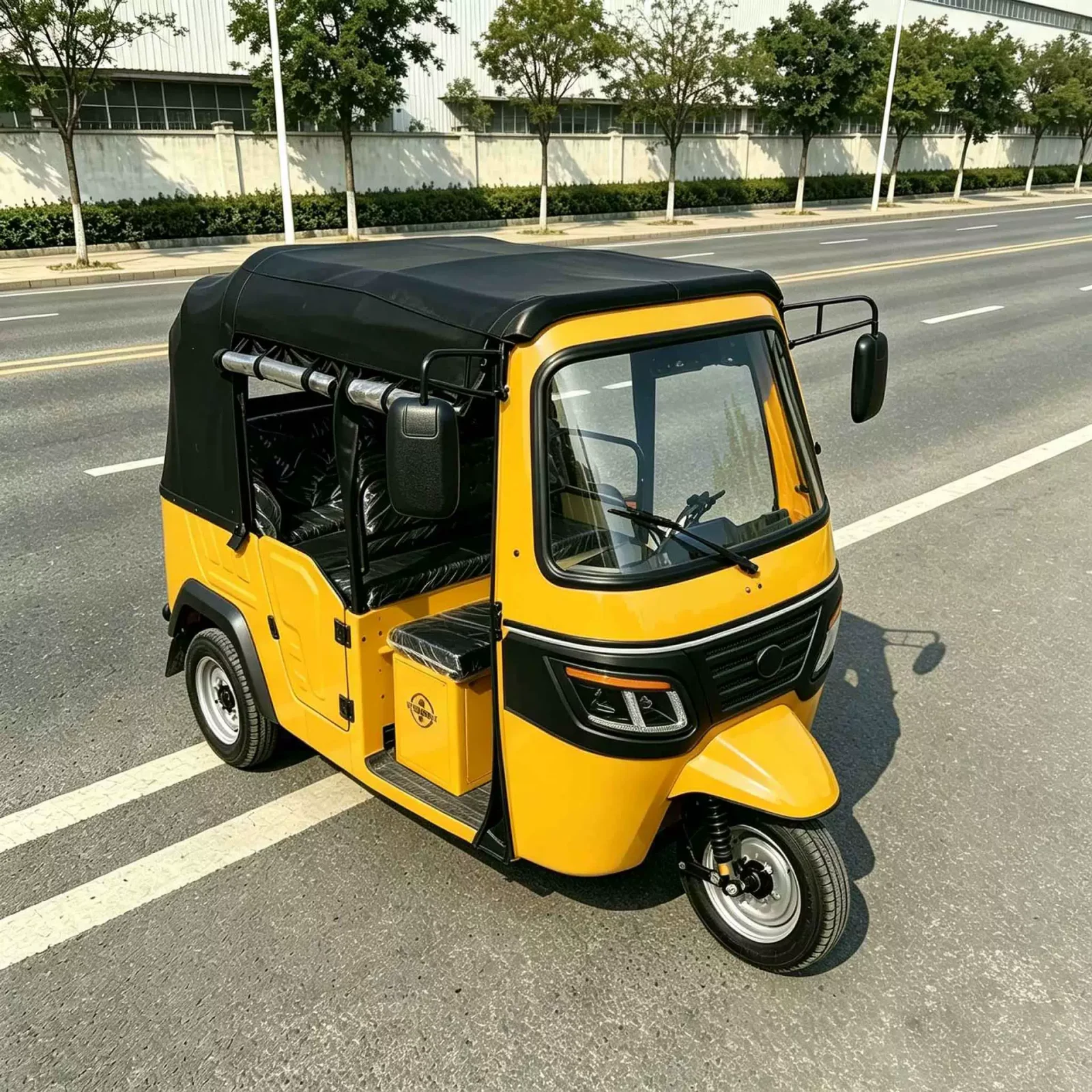TRIVARO Fuel Passenger Trike for Export — Model LB-ZK3WZ