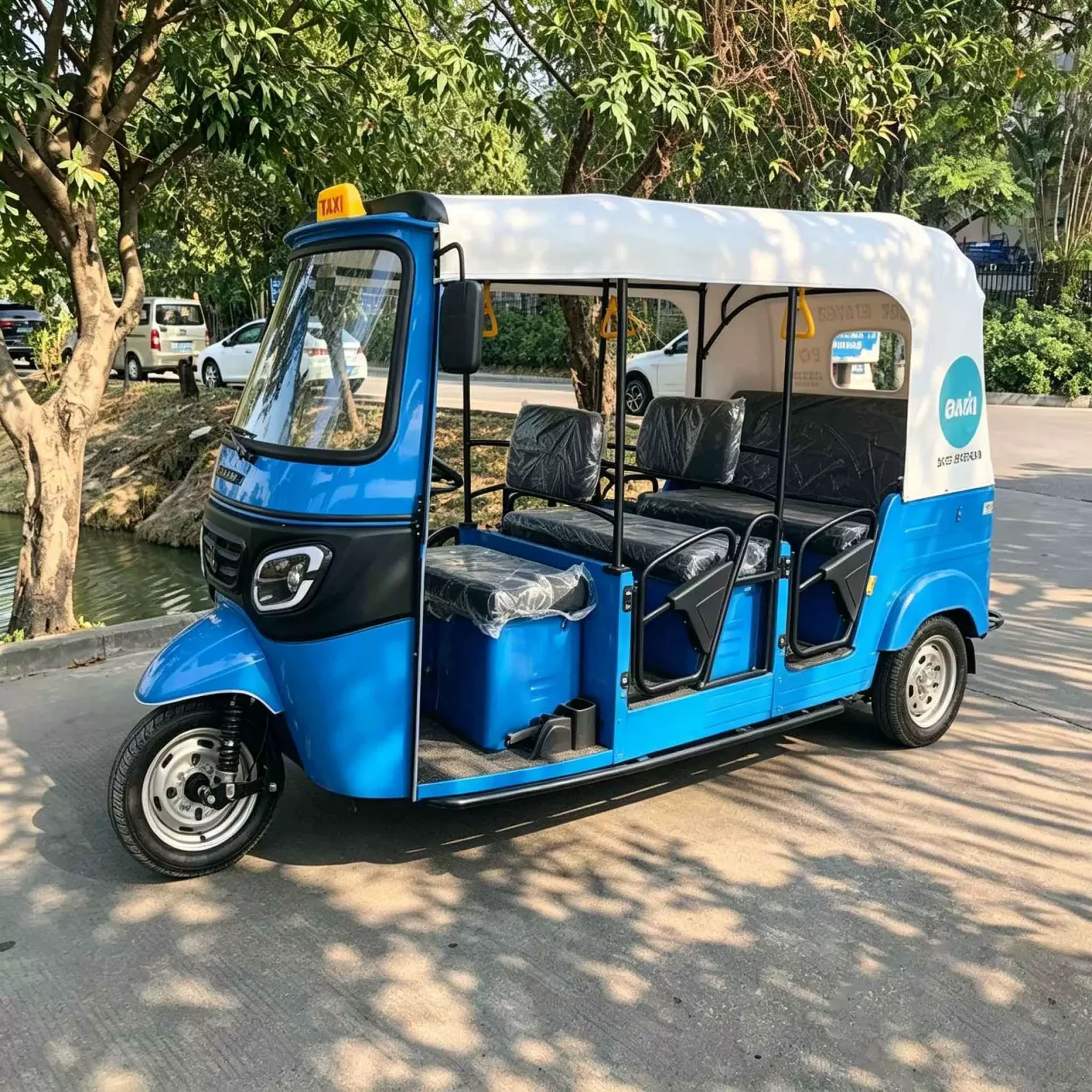TRIVARO Fuel Passenger Trike for Export — Model TRV-24498449