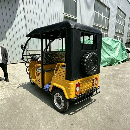 TRIVARO Fuel Passenger Trike for Export — Model THREE-WHEELED-MOTORCYCLE