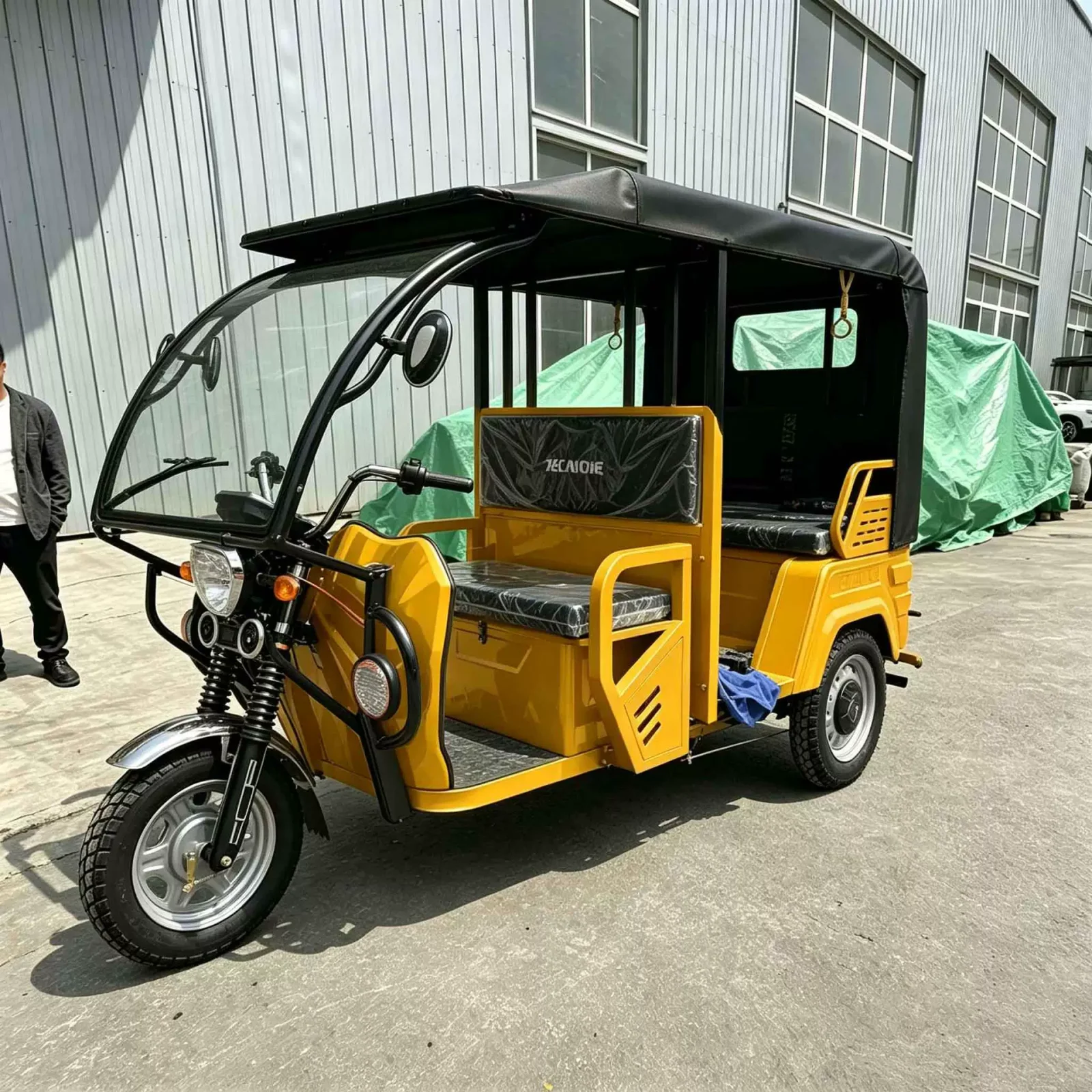 TRIVARO Fuel Passenger Trike for Export — Model TRV-09072993