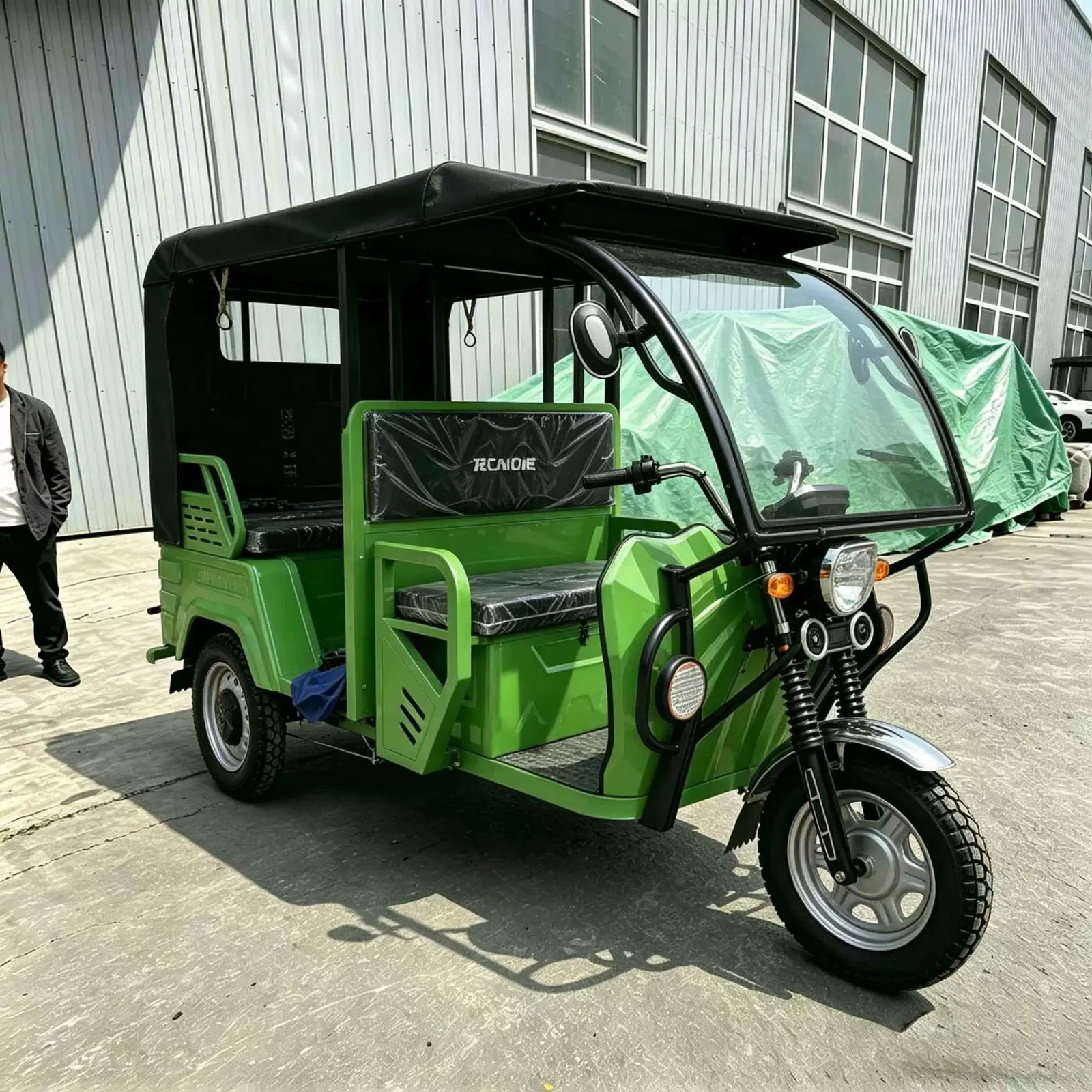 TRIVARO Fuel Passenger Trike for Export — Model TRV-56580828