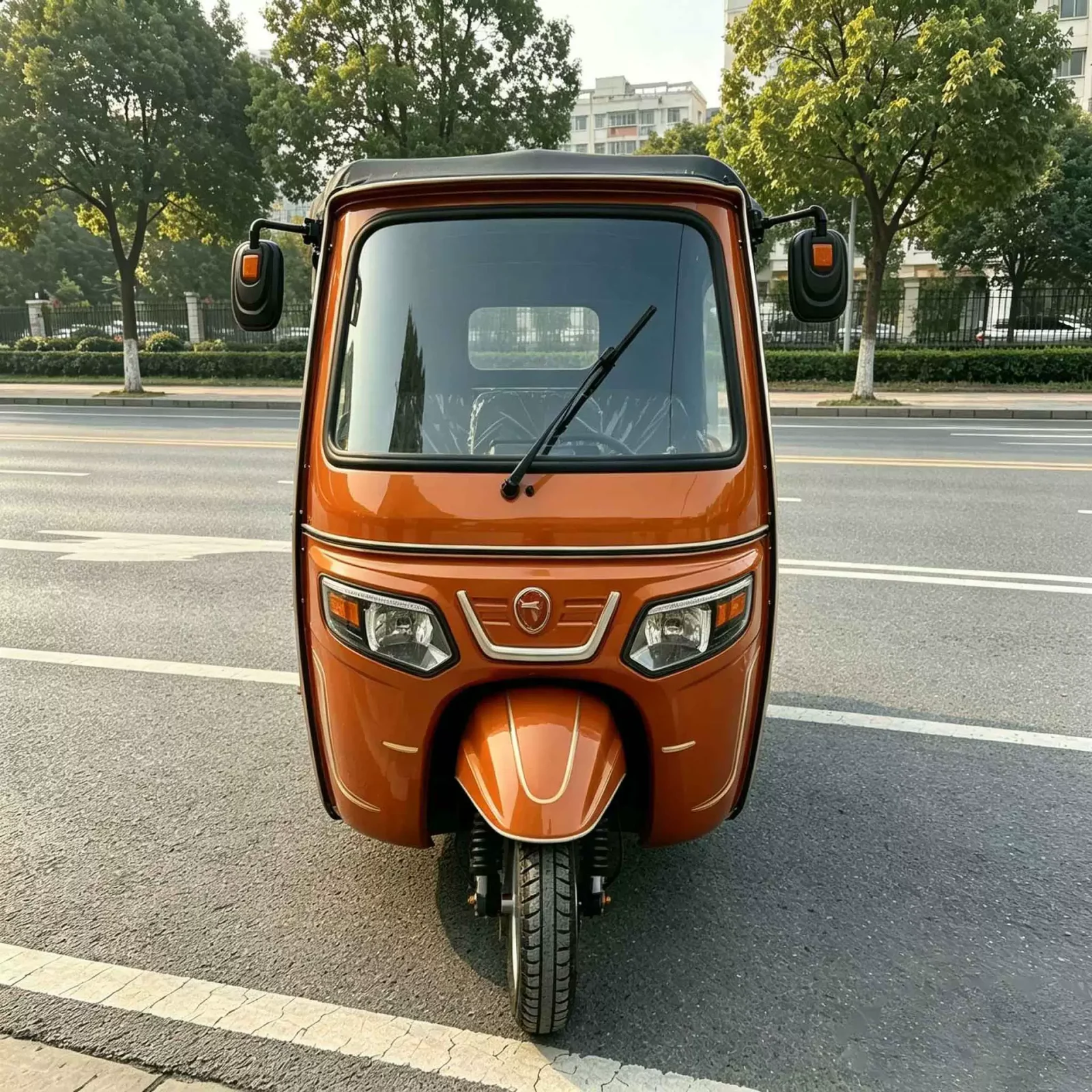 TRIVARO Fuel Passenger Trike for Export — Model TRV-91005650