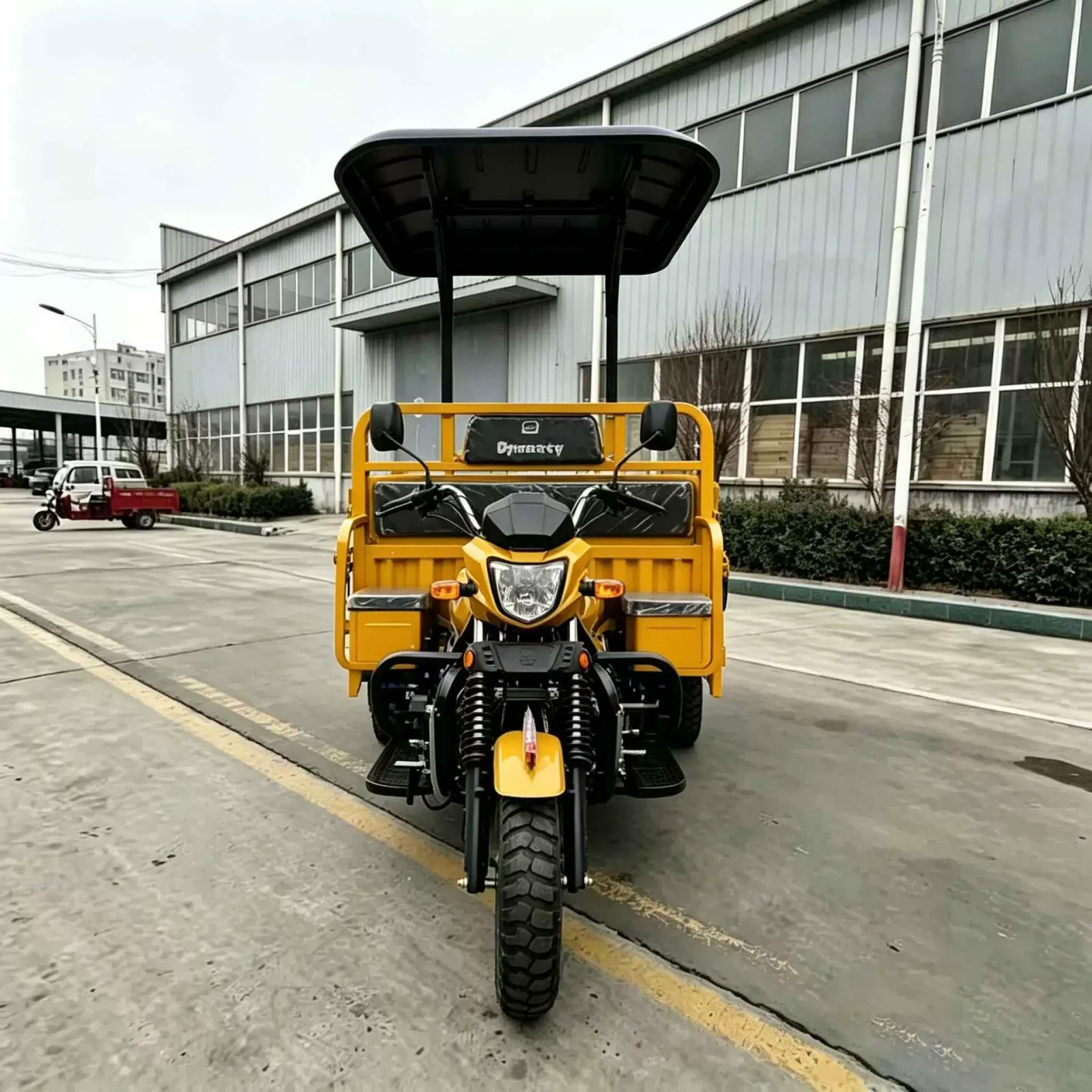 TRIVARO 150cc Tricycle 2000kg Payload — Model TRV-38689651