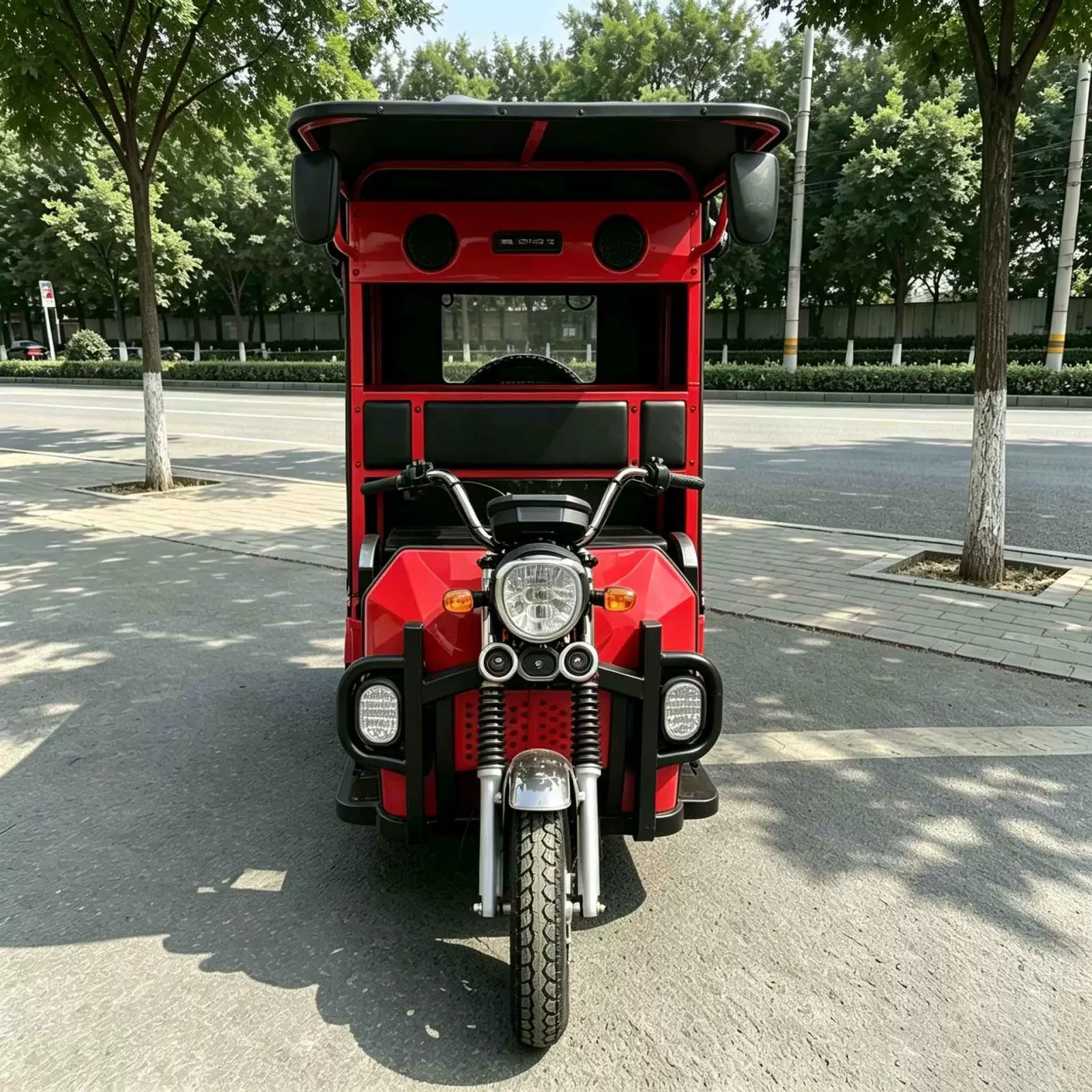 TRIVARO 300cc Passenger Trike for Export — Model GJ150ZH-2A