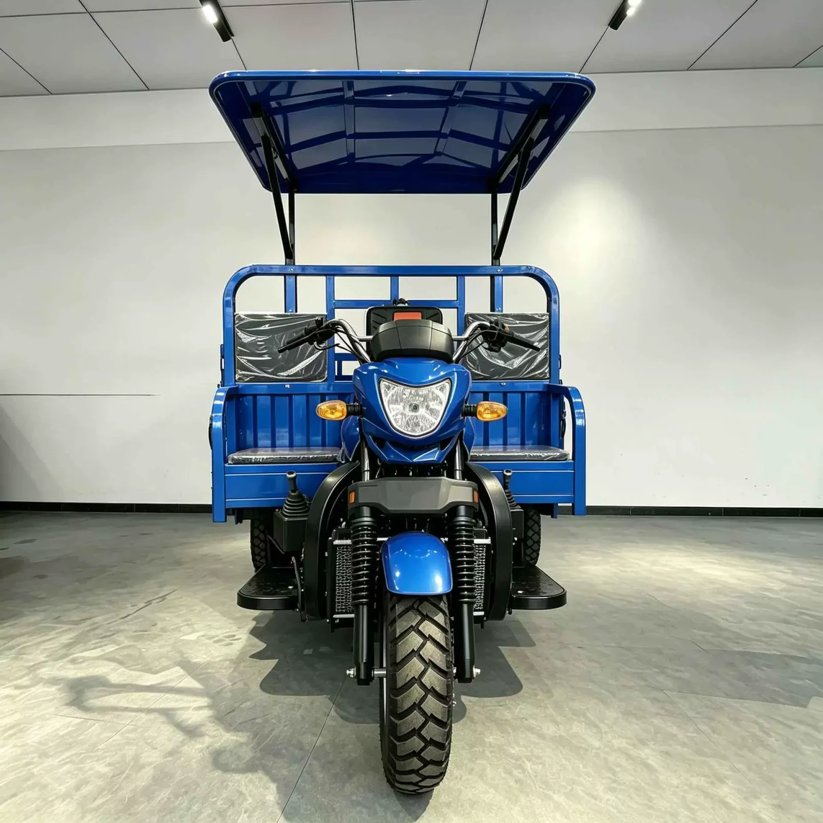 TRIVARO Fuel Cargo Trike for Export, 1 Seat — Model THREE-WHEEL-MOTORCYCLE