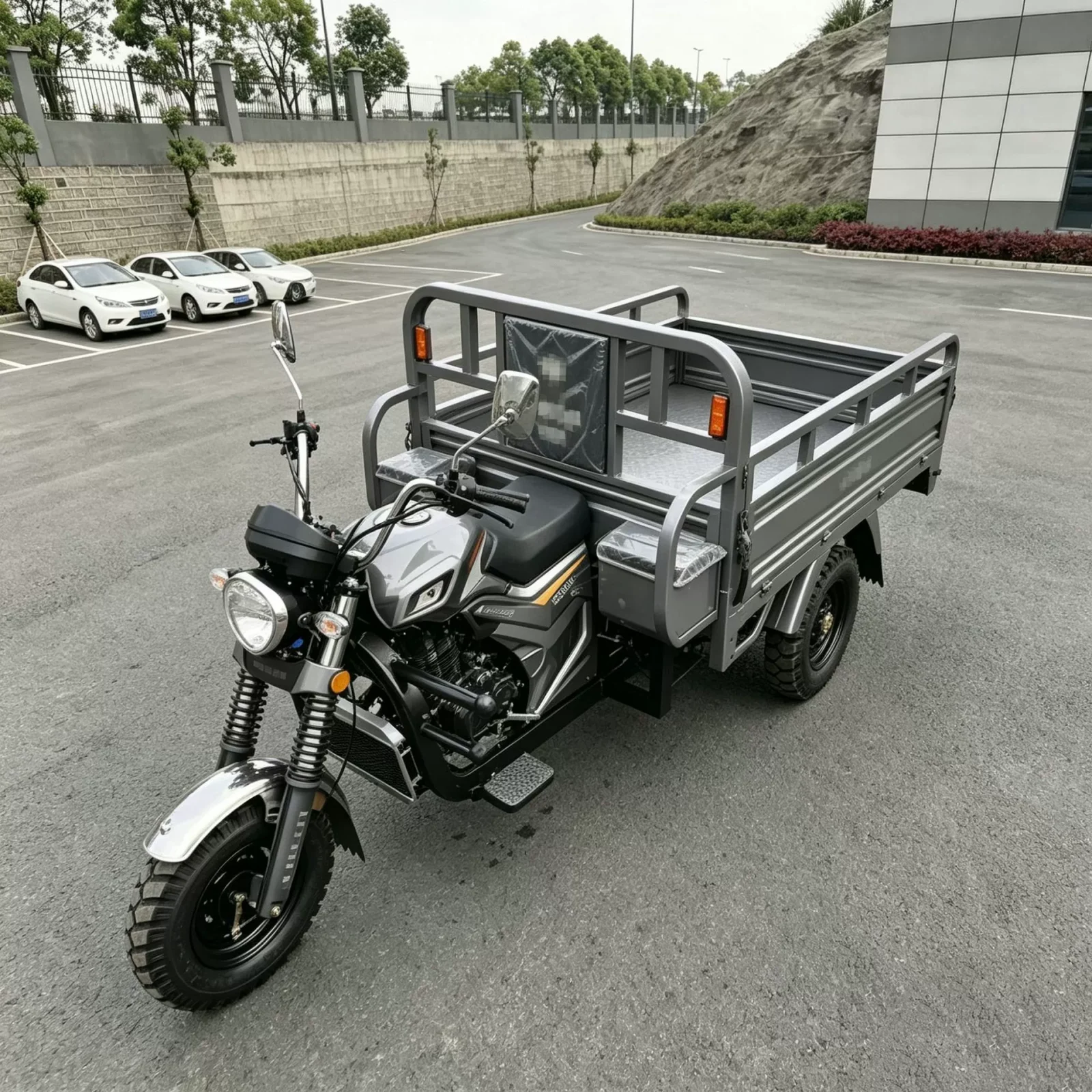 TRIVARO 350cc Cargo Trike 2000kg Payload, 1 Seat — Model 150-350