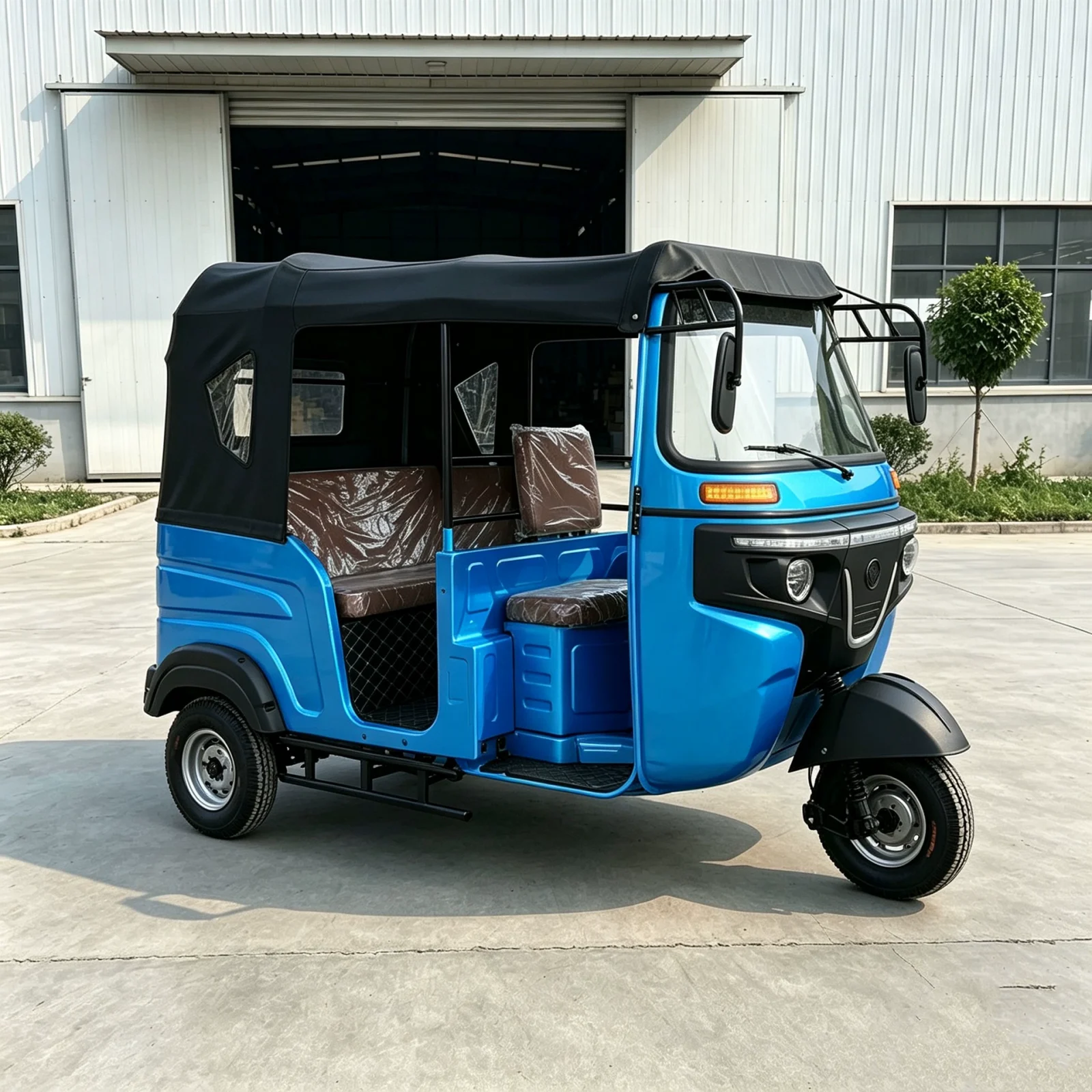 TRIVARO Fuel Passenger Trike for Export — Model MOTORCYCLE