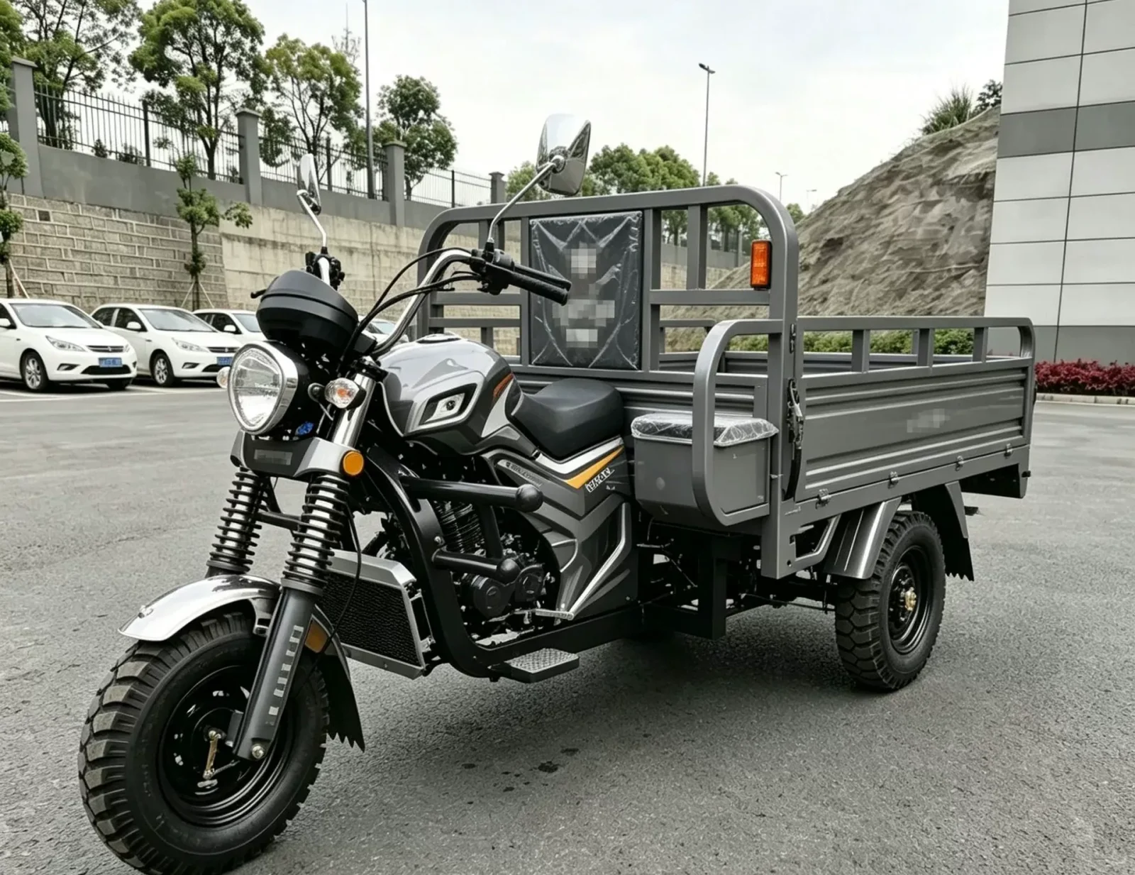 TRIVARO 150cc Cargo Trike for Export — Model 150-300