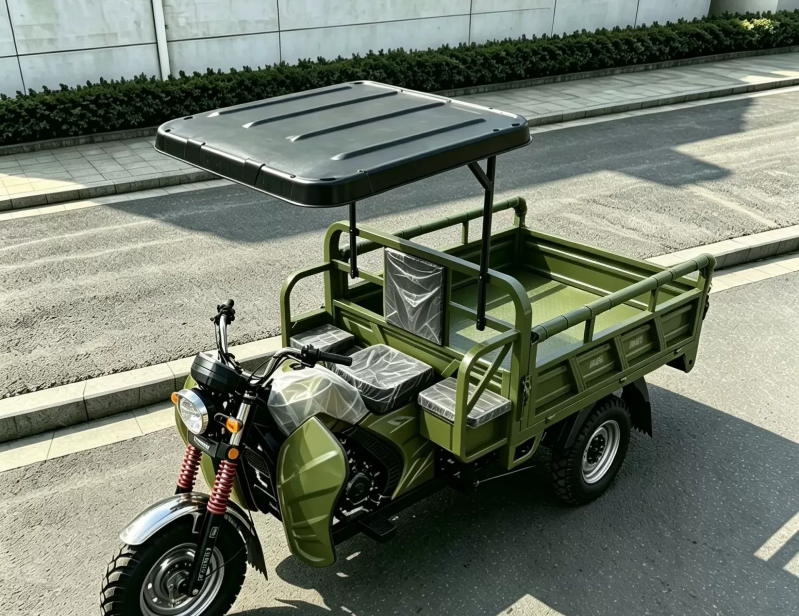 TRIVARO 300cc Cargo Trike 500kg Payload, 1 Seat — Model GJ150ZH-2A