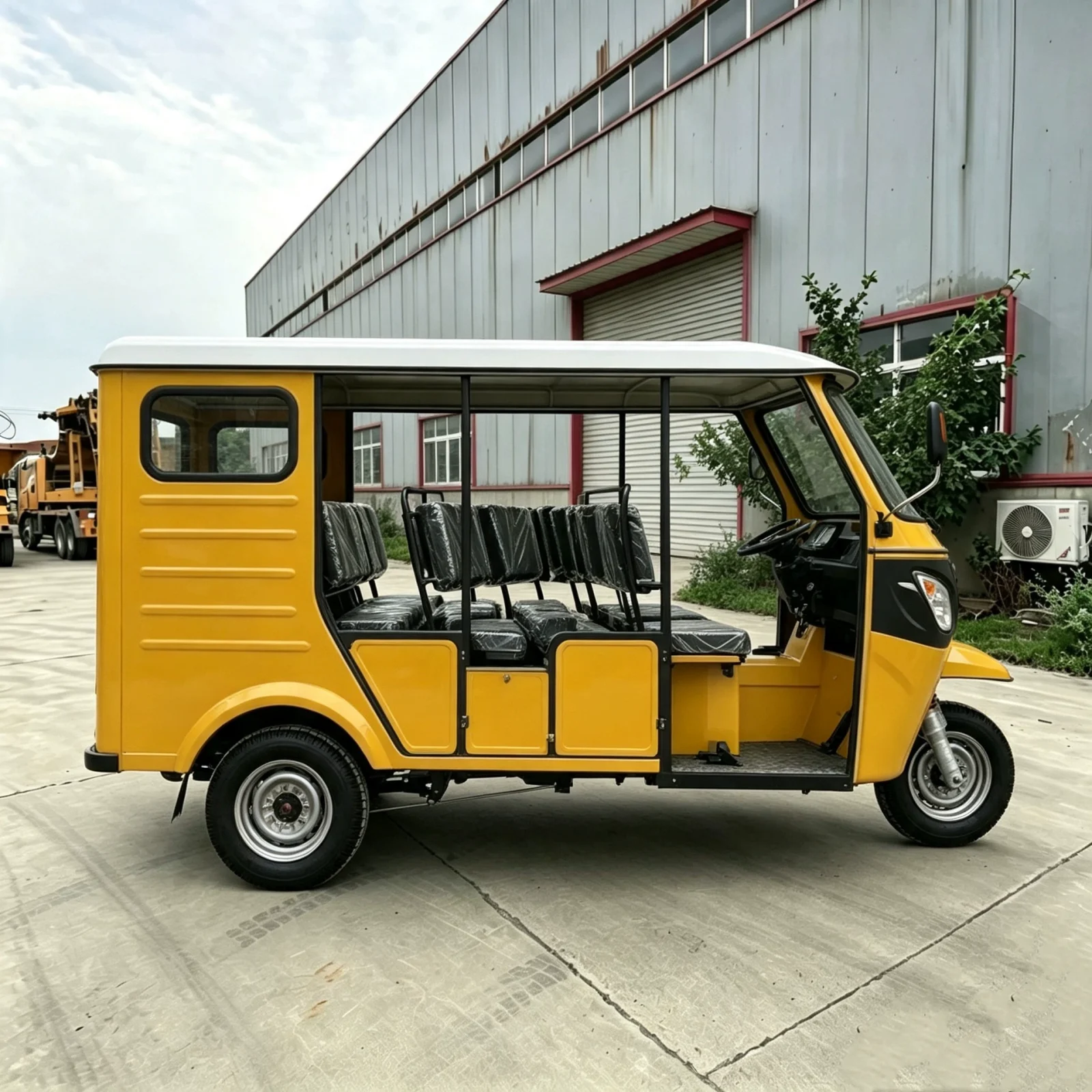 TRIVARO 200cc Passenger Trike for Export — Model JS150ZH-5D