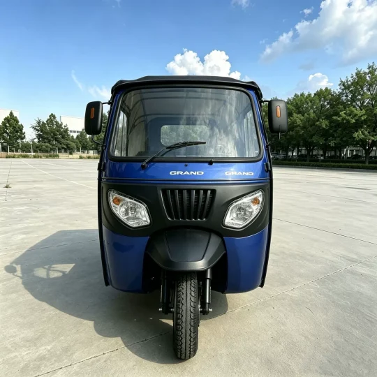 TRIVARO 200cc Passenger Trike 1000kg Payload — Model TRV-03435220