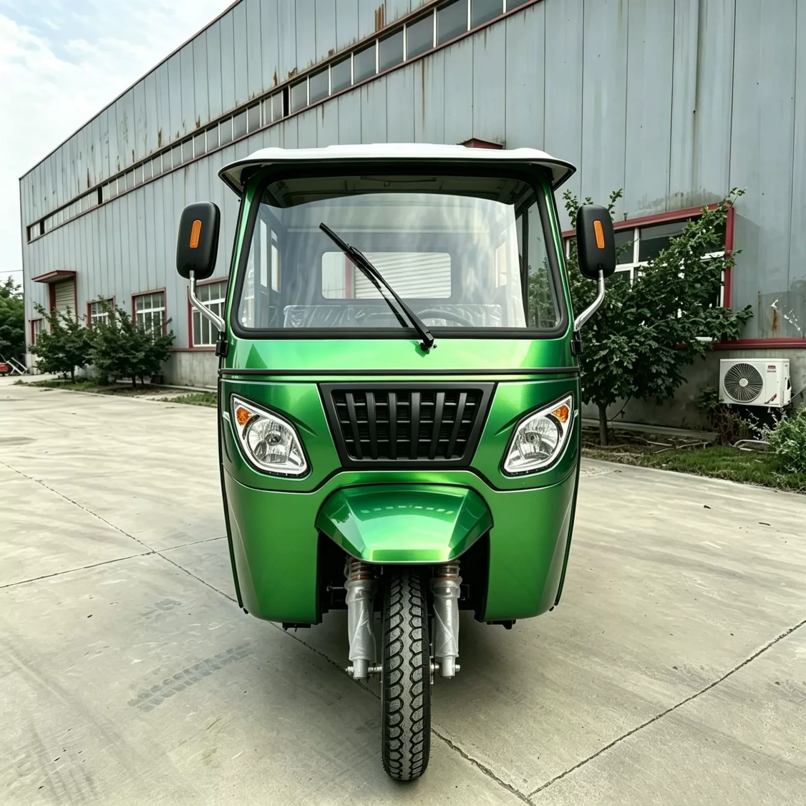 TRIVARO Fuel Passenger Trike for Export — Model MOTORCYCLE